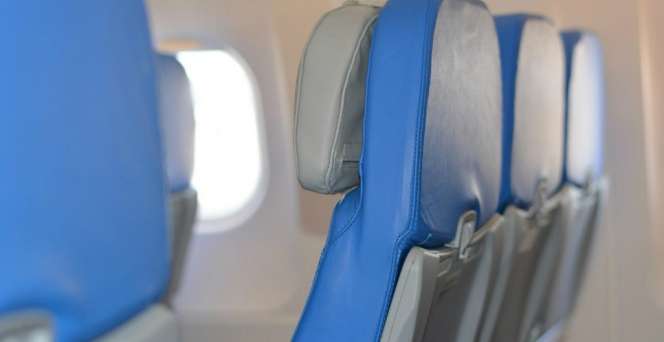 Ini Alasan Menegakkan Kursi Saat Pesawat Take-off dan Landing