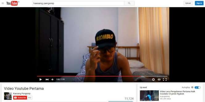Video Kaesang Pamer Topi `Jomblo` Ramai di Youtube