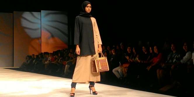 `Warnatasku` Bawa Batik Tulis dan Tenun Mendunia