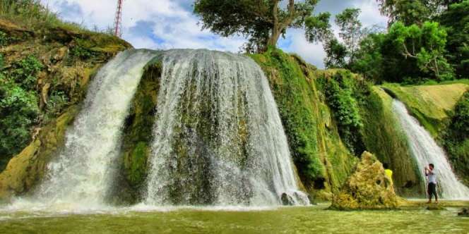Pesona 2 Air Terjun Cantik di Madura