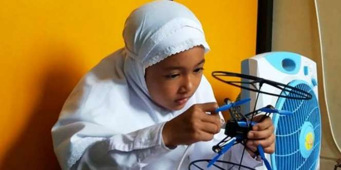 Siswi Madrasah Ikut Olimpiade Robot Internasional