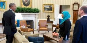 Mengenal Rumana, Hijaber Penasihat Gedung Putih