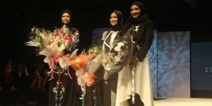 Usung Kain Nusantara, Zaskia Sungkar Bersinar di IFW 2016