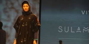 Sentuhan 3 Negara Vivi Zubedi di IFW 2016