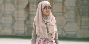 Shea Rasol: Gaya Kasual 90an Hijaber Malaysia