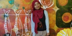 #HOTD: Tabrak Warna Hijab Lenny Indriastuti
