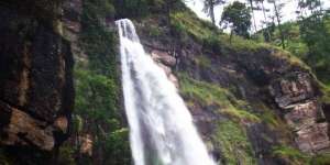 Foto Prewedding di Air Terjun, Calon Pengantin Tewas di Aceh