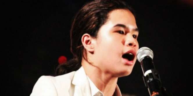 Dul Curhat Lewat Lagu, Kesepian?