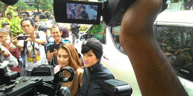 Tiga Selebriti Saksi Kasus Zaskia Gotik Irit Bicara