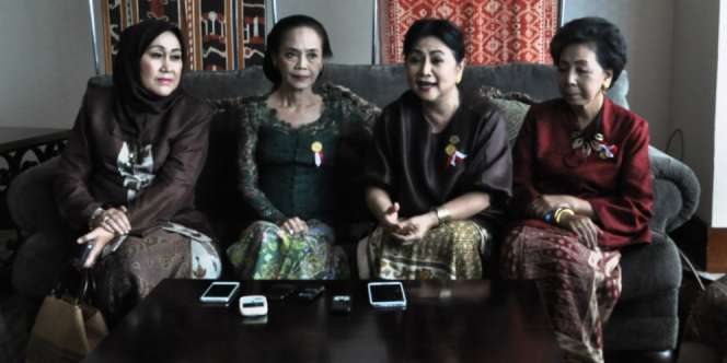 Komunitas Cinta Berkain: Perkuat Identitas Bangsa Lewat Kain