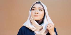 Suci Utami: Tutorial Hijab Turban Berbahan Spandex