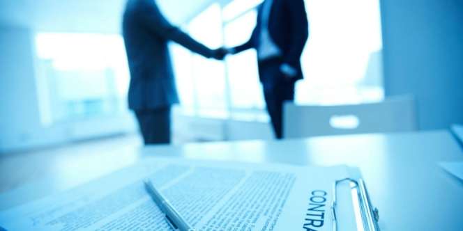 Megabank Gagal, Lembaga Ini Pilih Buat Bank Syariah Sendiri