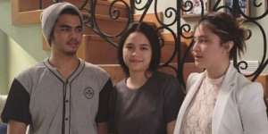 Ayah Mengemis, Dua Adik Marshanda Jadi Sorotan Netizen