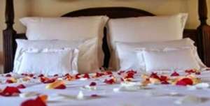 Suami Pergoki Istri dan Selingkuhan di Tempat Tidur Pengantin