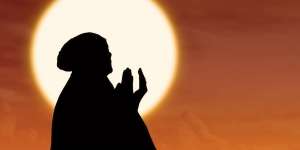 Inilah Balasan Orang yang Membaca Surat Kahfi di Hari Jumat