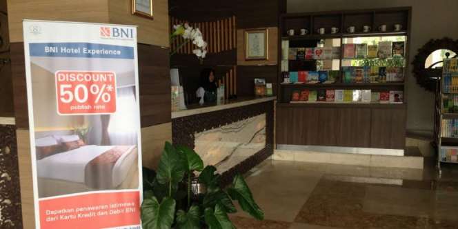 Aneka Promo SHS dari Diskon hingga Koleksi Buku Ternama