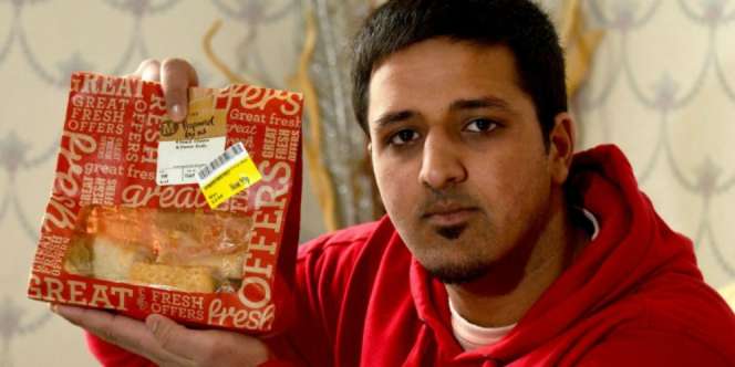 Awas... Beli Roti Keju Ternyata Isinya Daging Babi