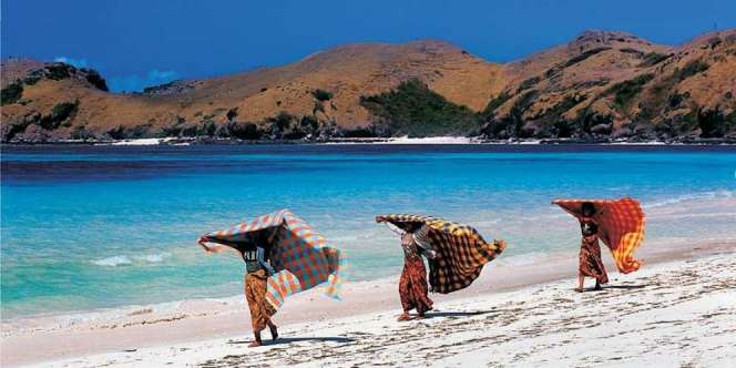 Wisata Syariah Sulit Diterapkan secara Nasional