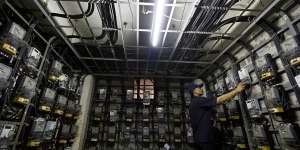 12 Ribu Desa di Indonesia Belum Tersentuh Listrik