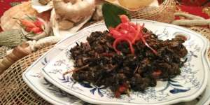 Mencicipi Lezatnya Tumis Kerang Hijau `Beta Ruma`