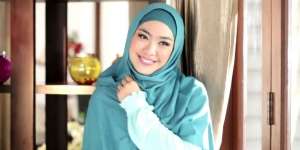 Gelar `Ustazah` Diprotes, Ini Jawaban Oki Setiana Dewi