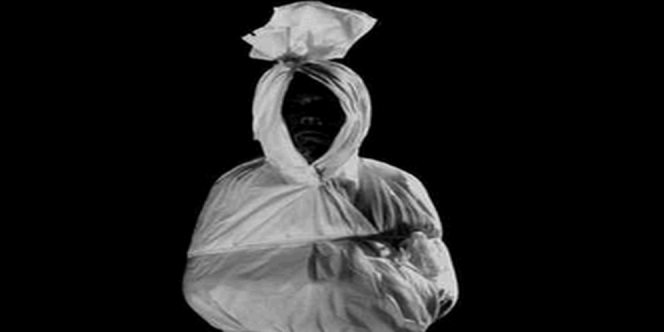 Geger Pocong Gentayangan Ketuk Rumah Warga di Balikpapan