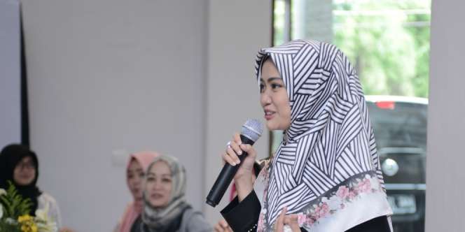 Diajeng Lestari Ungkap `Fashion Mission` Hijup