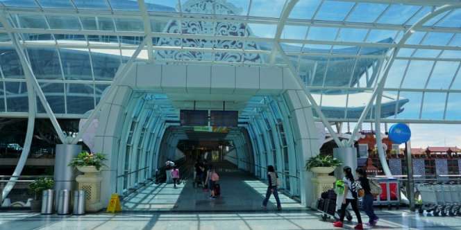 Banyak yang Umrah, Penumpang Angkasa Pura I Melonjak