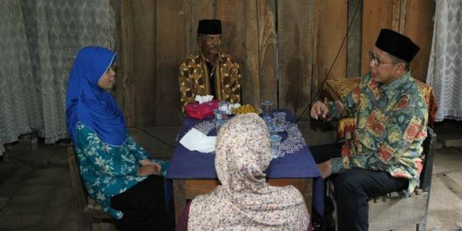 Kehangatan di Gubuk Pedalaman Tulungagung