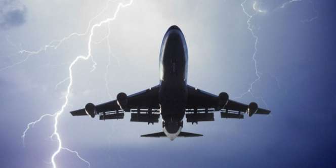 Penting! 10 Hal yang Wajib Diketahui tentang Turbulensi