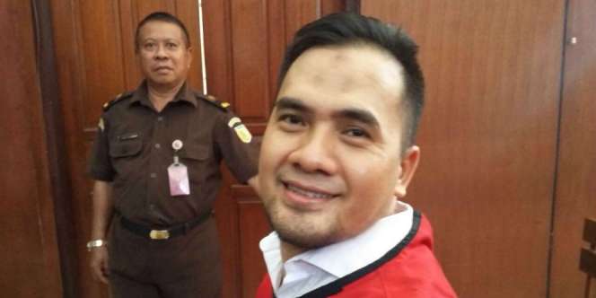 Hijab, Syarat Saipul Jamil Untuk Calon Istri