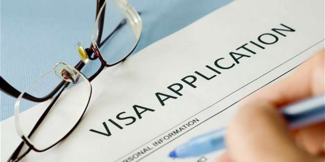 Mau Umrah Lebih Leluasa, Coba Manfaatkan Visa Transit