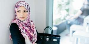 Bagaimana Jilbab Bisa Menguasai Fashion Dunia