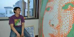Susun 840 Rubik Gambar Pujaan Hati, Pas Diserahkan...