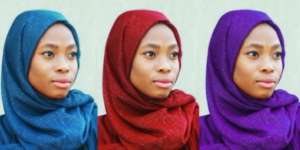 Mengenal Pembuat Hijarbie, Barbie yang Berhijab