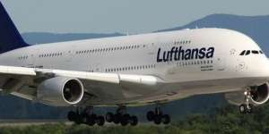 5 Pesawat Komersil Terbesar di Dunia