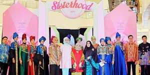 Silaturahmi Bersama Dian Pelangi dalam Sisterhood 2016