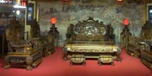 Masya Allah, Satu Set Furnitur Ini Harganya Rp265,7 Miliar