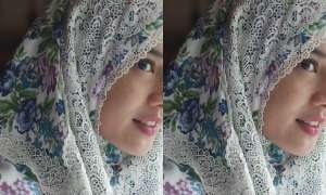 Jelang Puasa, Dian Sastro Unggah Foto Cantik Berhijab