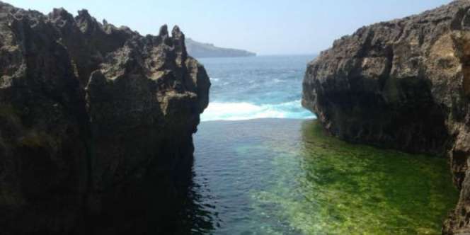 Cerita Mencekam Dua Turis Hilang Terseret Ombak Bali