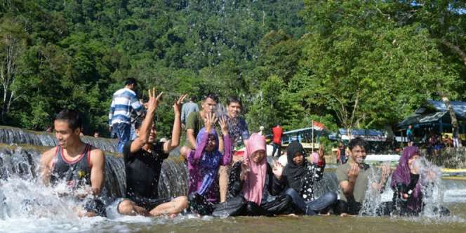 Bendungan Ini Jadi Tempat Wisata Favorit Warga Aceh