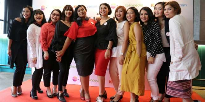 Carline Menikah, #IbuibuHOT Malah Jadi Baper