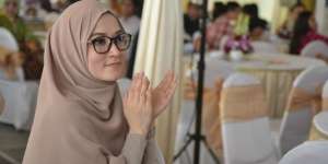 Habis Berseteru, Lyra Virna Beri Kado Mewah Fadlan