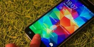 Cara Membongkar Kedok `Smartphone Supercopy`