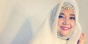 Unggah Video Menyanyi, Penyanyi Sulis Bikin Netizen...