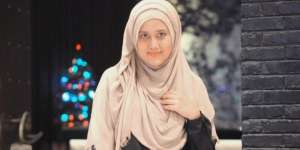 Mrs Delonika: Potongan `Dress` Longgar Bikin Nyaman Bergerak