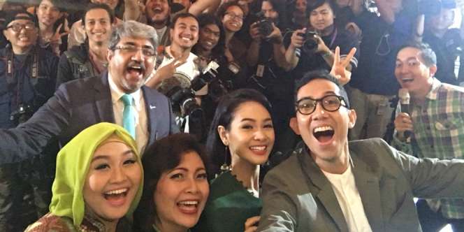 5.000 Selfie Berbagi Senyum Bantu Anak Bibir Sumbing