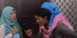 Ngababurit Bareng Hijab Love Story