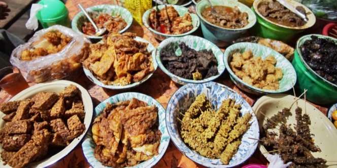 Berburu 7 Kuliner Khas Cirebon 