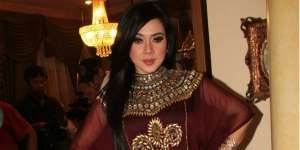 Sakit Tak Halangi Syahrini Berpuasa